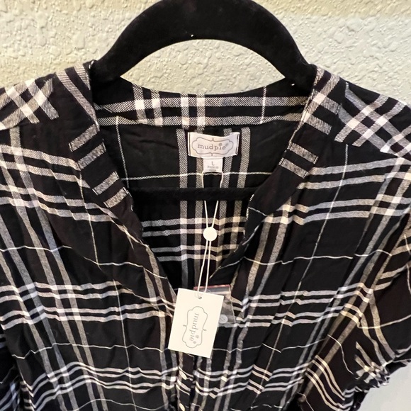 🆕 Mud Pie Top • Sz Lg - Picture 2 of 2